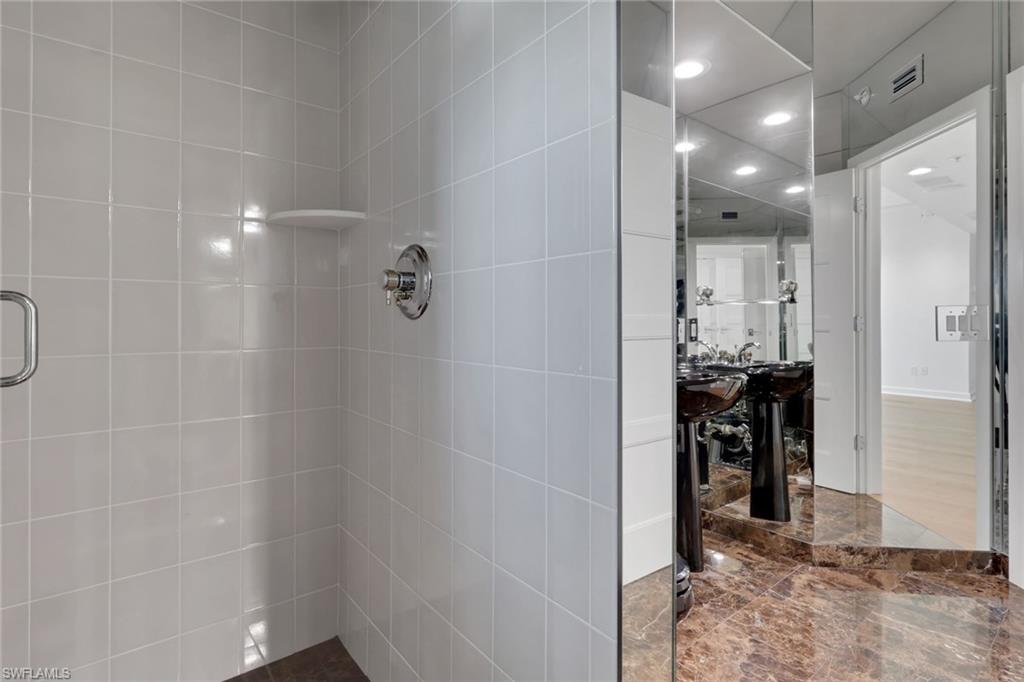 8231 Bay Colony Dr 602 Property Photo 27