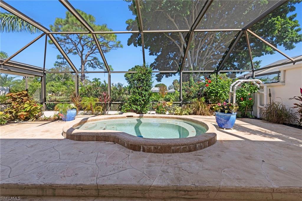 28417 Highgate Dr Property Photo 43