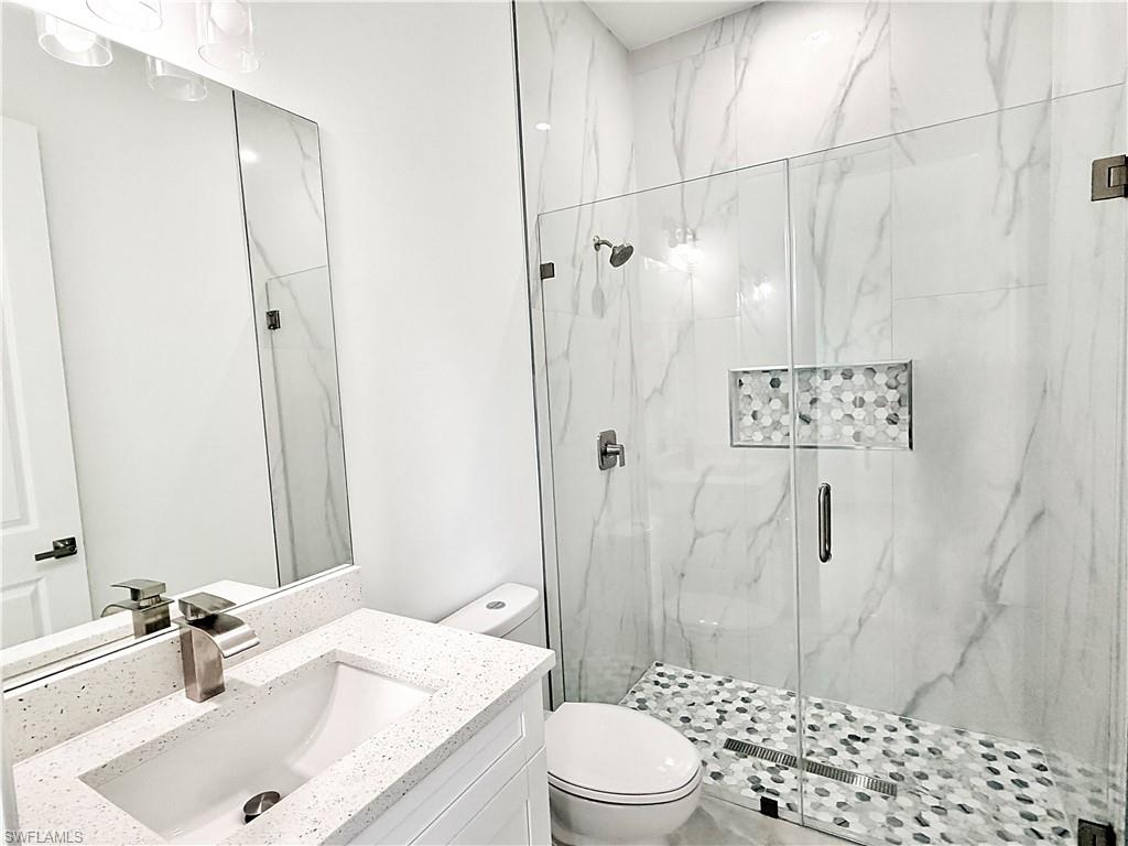 671 Kodak St Property Photo 16