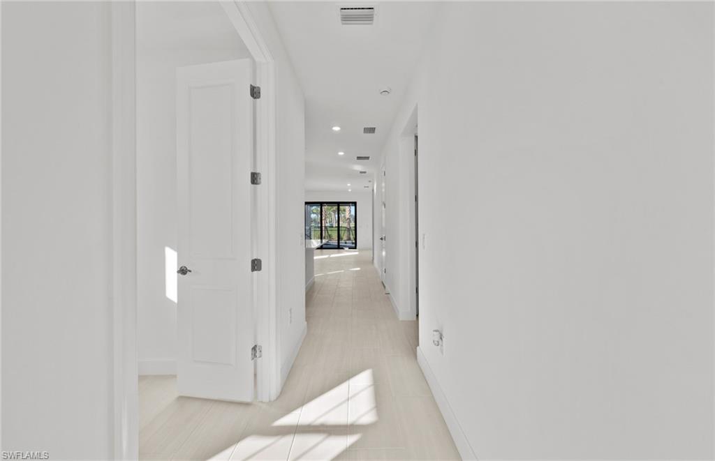 2151 Freemont Way Property Photo 4