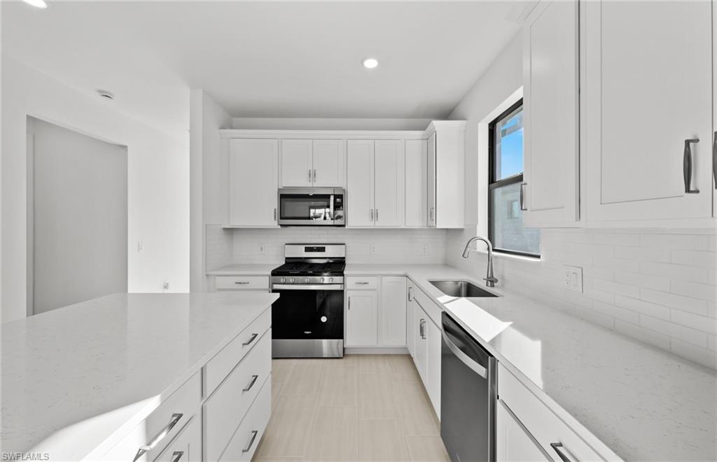 2151 Freemont Way Property Photo 15