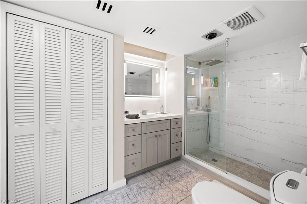 7000 Estero Blvd 405 Property Photo 19