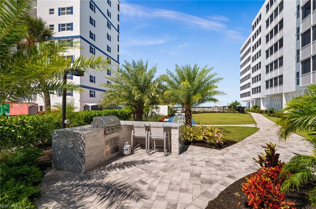 7000 Estero Blvd 405 Property Photo 25