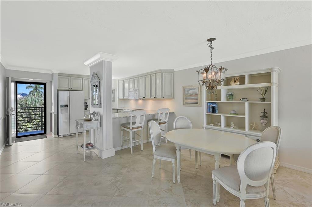 226 3rd St 206 Property Photo 15