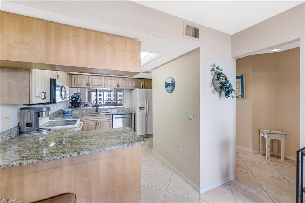 11118 Gulf Shore Dr 803 Property Photo 8