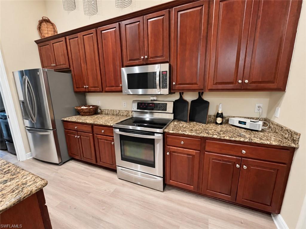 1414 2nd Ter Property Photo 9
