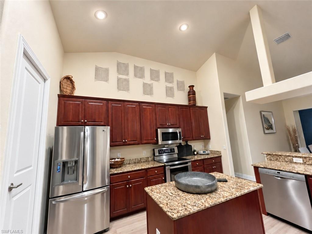 1414 2nd Ter Property Photo 15