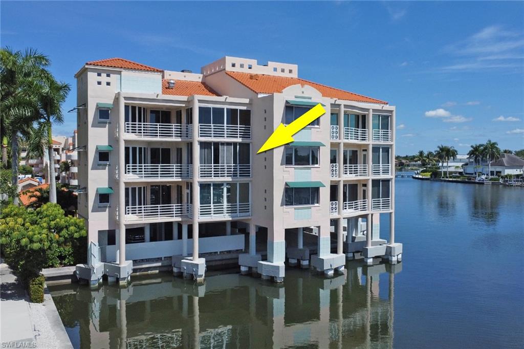 4500 Gulf Shore Blvd N 1-211 Property Photo 2