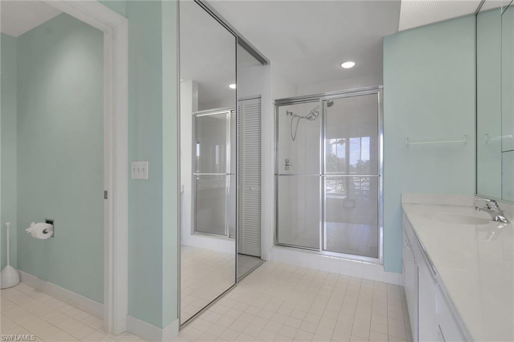 4500 Gulf Shore Blvd N 1-211 Property Photo 20