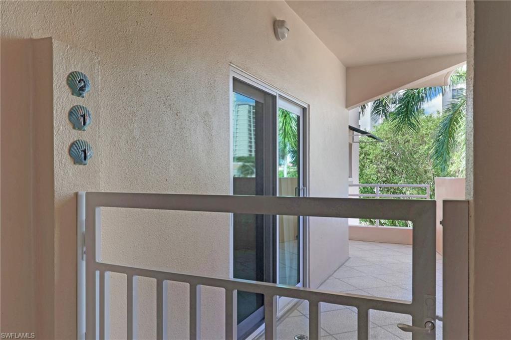 4500 Gulf Shore Blvd N 1-211 Property Photo 27