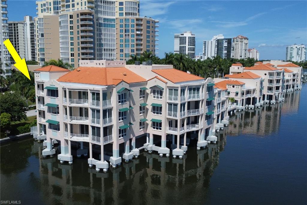 4500 Gulf Shore Blvd N 1-211 Property Photo 35
