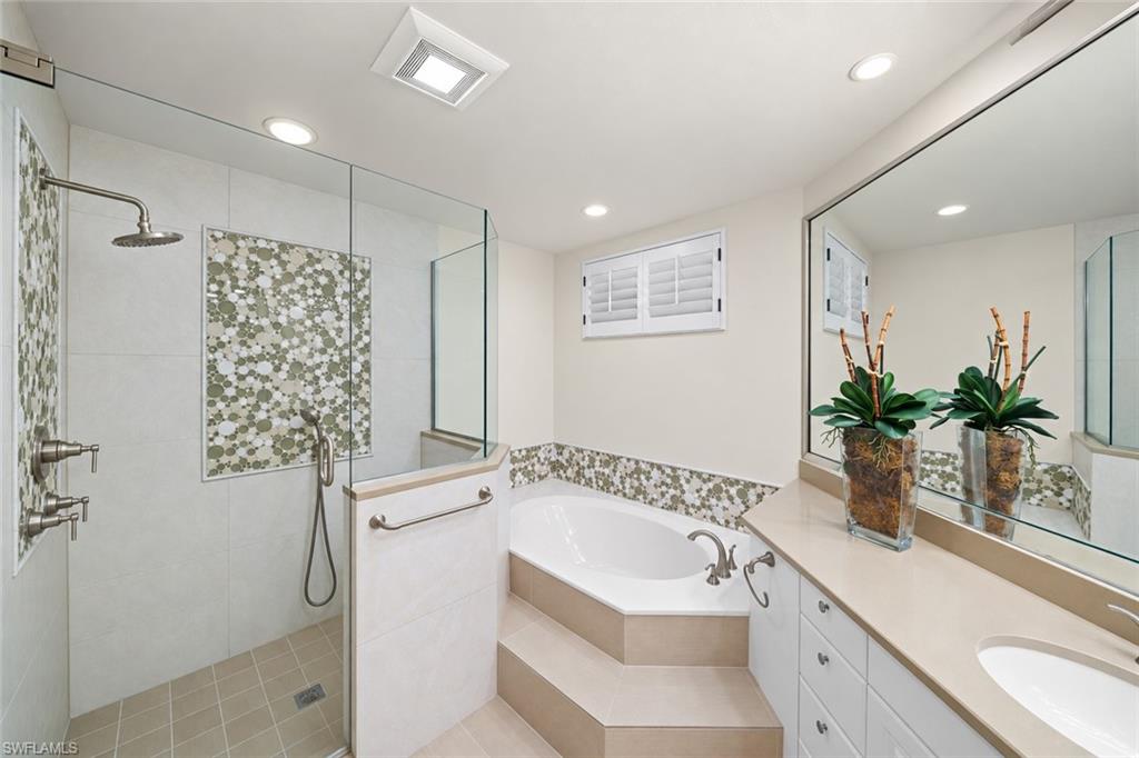 8460 Abbington Cir 1811 Property Photo 20