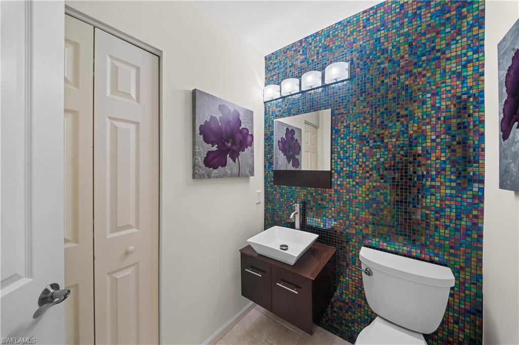 8460 Abbington Cir 1811 Property Photo 27