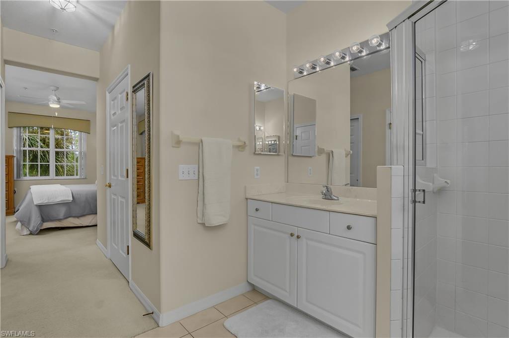 4863 Hampshire Ct 104 Property Photo 21