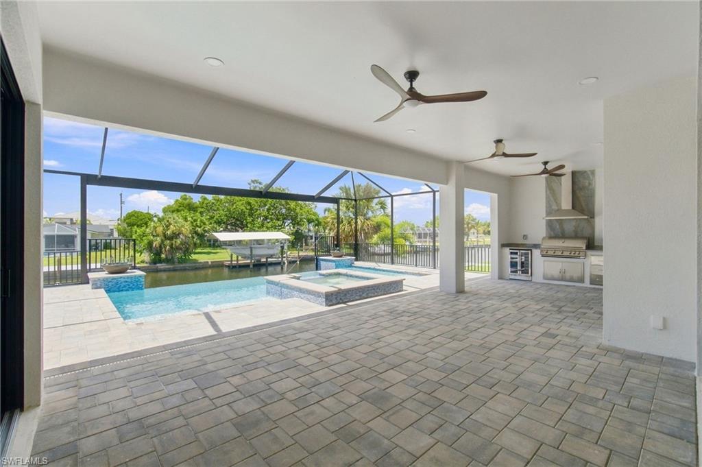 5322 Bayshore Ave Property Photo 2