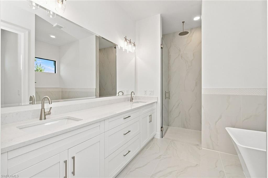 5322 Bayshore Ave Property Photo 25