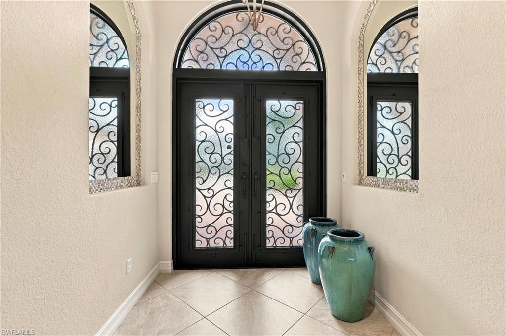 6590 Costa Cir Property Photo 3