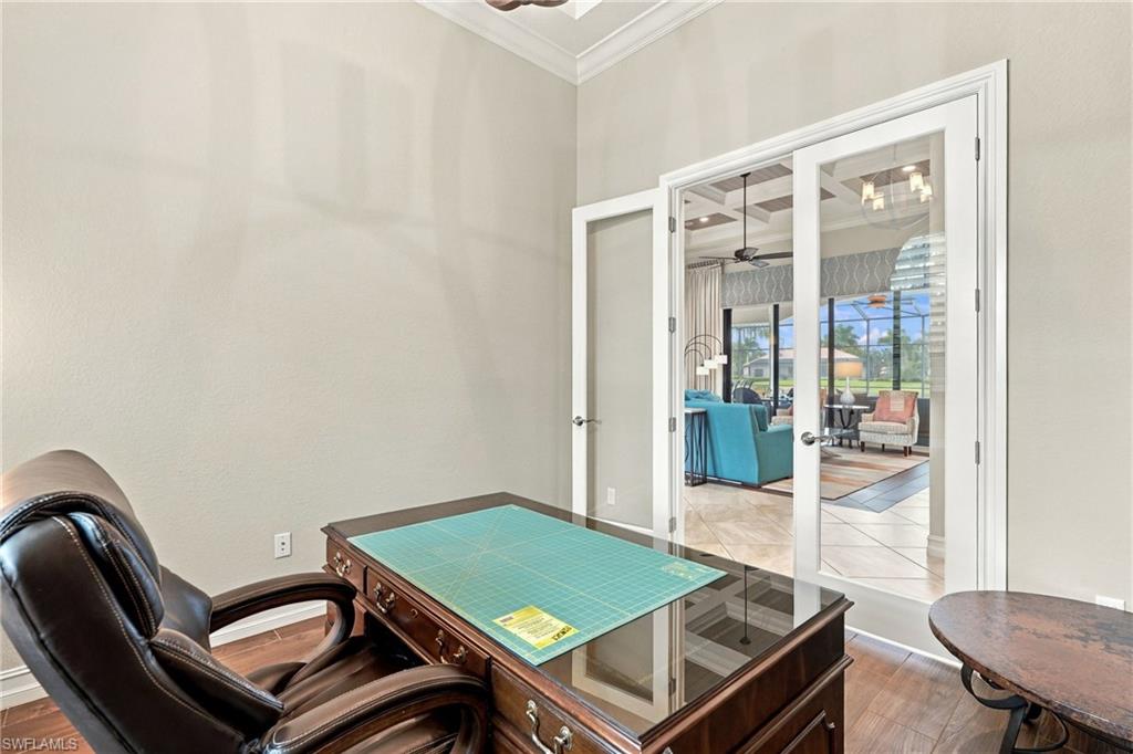 6590 Costa Cir Property Photo 16