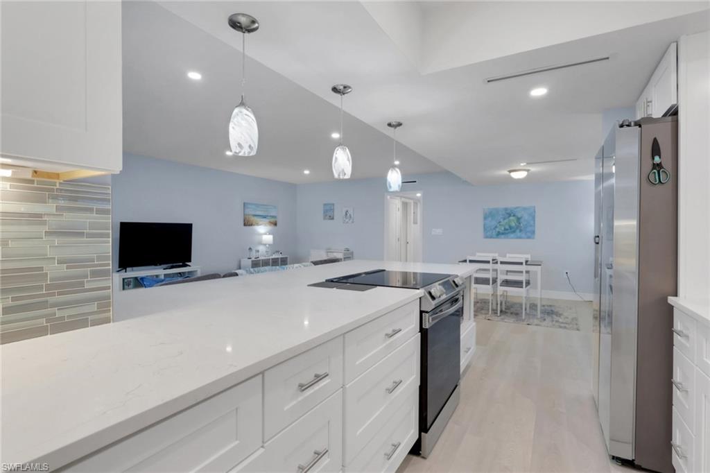 3400 Gulf Shore Blvd N A2 Property Photo 8