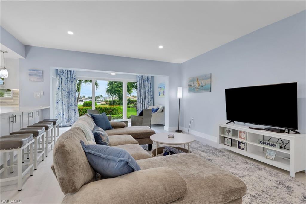 3400 Gulf Shore Blvd N A2 Property Photo 11