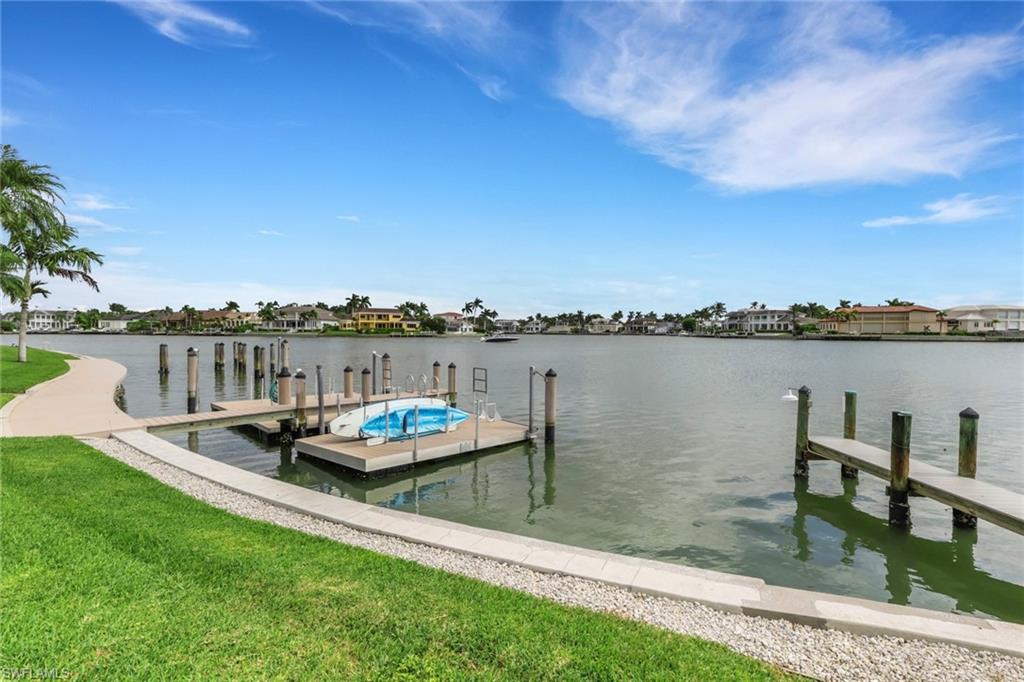 3400 Gulf Shore Blvd N A2 Property Photo 27
