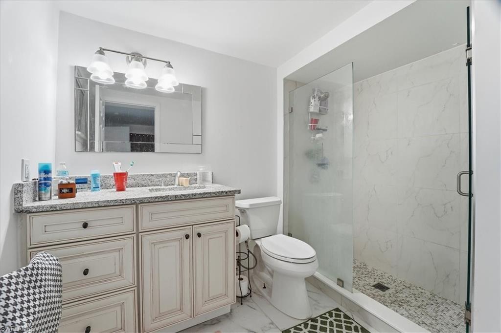 108 San Salvador St Property Photo 24