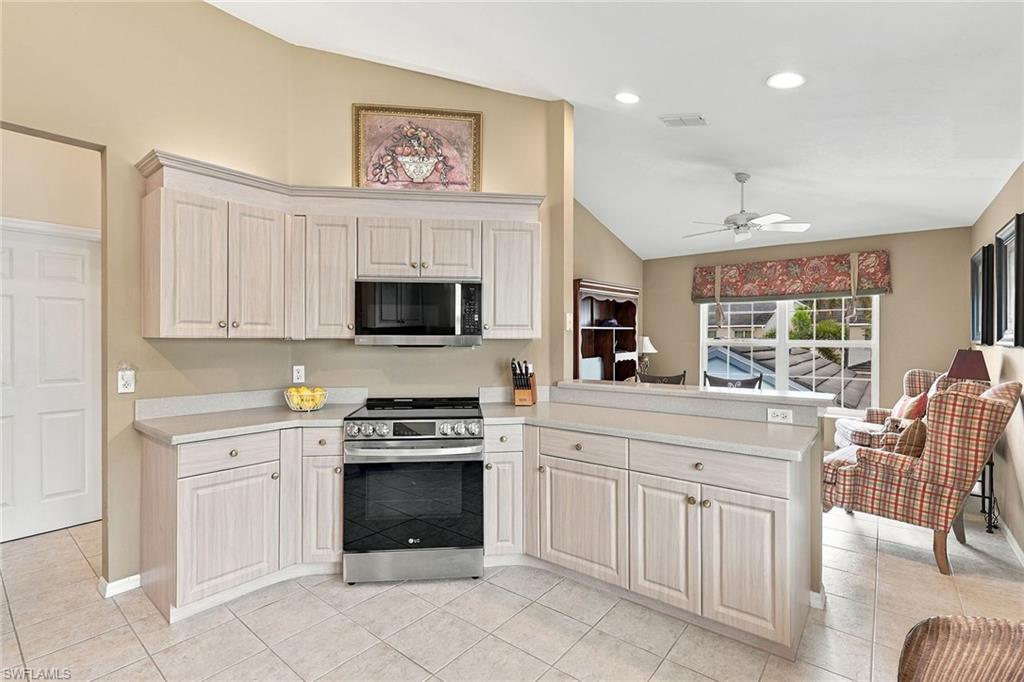 5964 Sand Wedge Ln 305 Property Photo 13