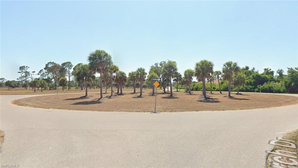 373 Albatross Rd Property Photo 3