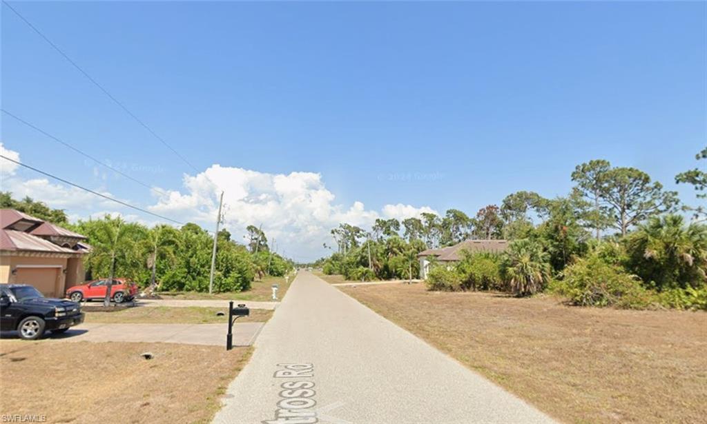 373 Albatross Rd Property Photo 4