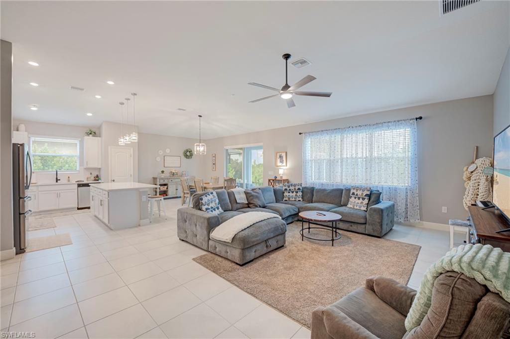6664 Estero Bay Dr Property Photo 5