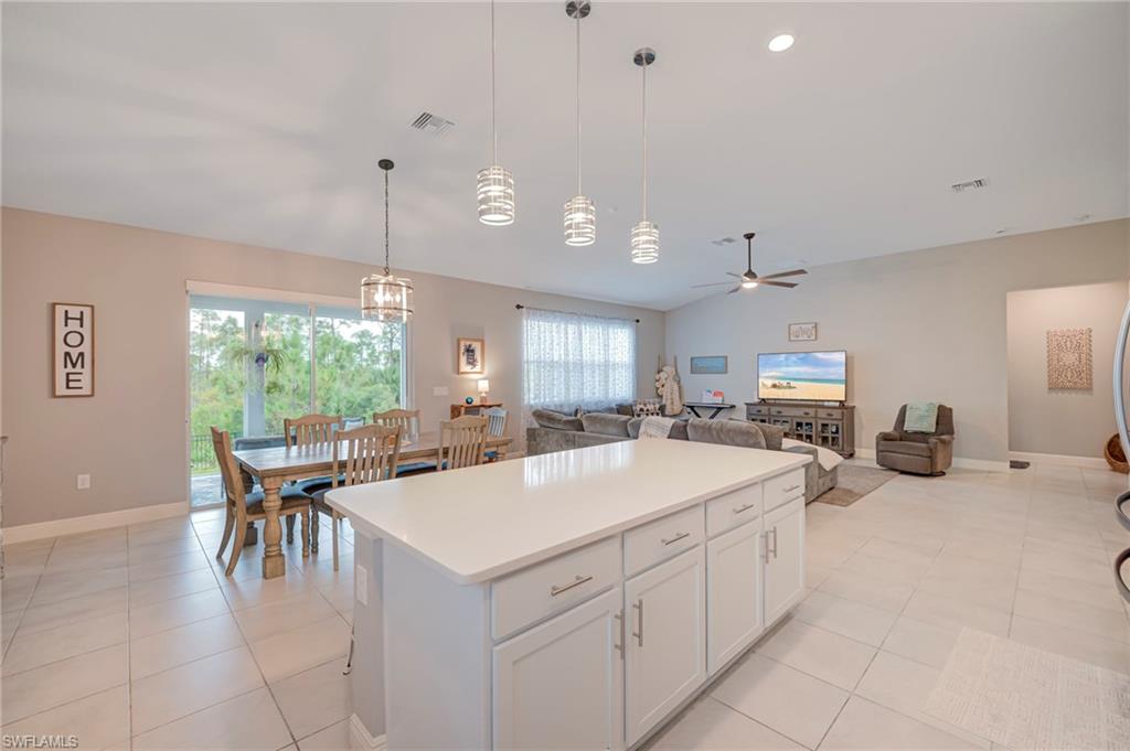 6664 Estero Bay Dr Property Photo 12