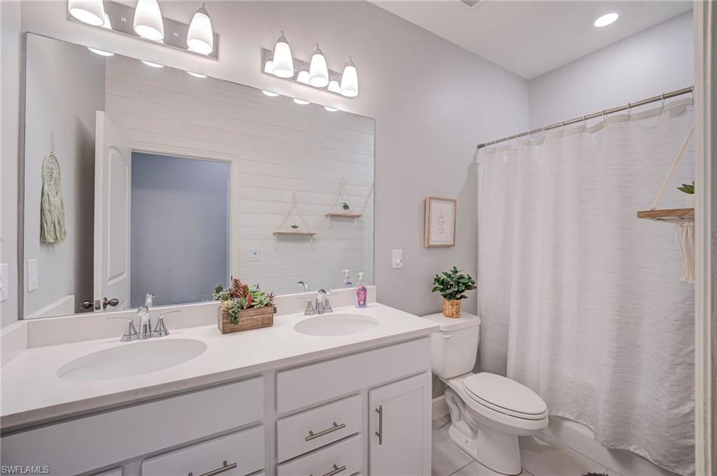 6664 Estero Bay Dr Property Photo 24
