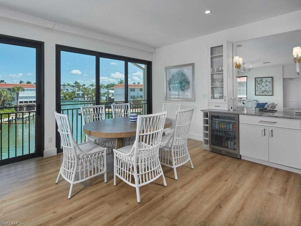 2230 Gulf Shore Blvd N T4 Property Photo 4