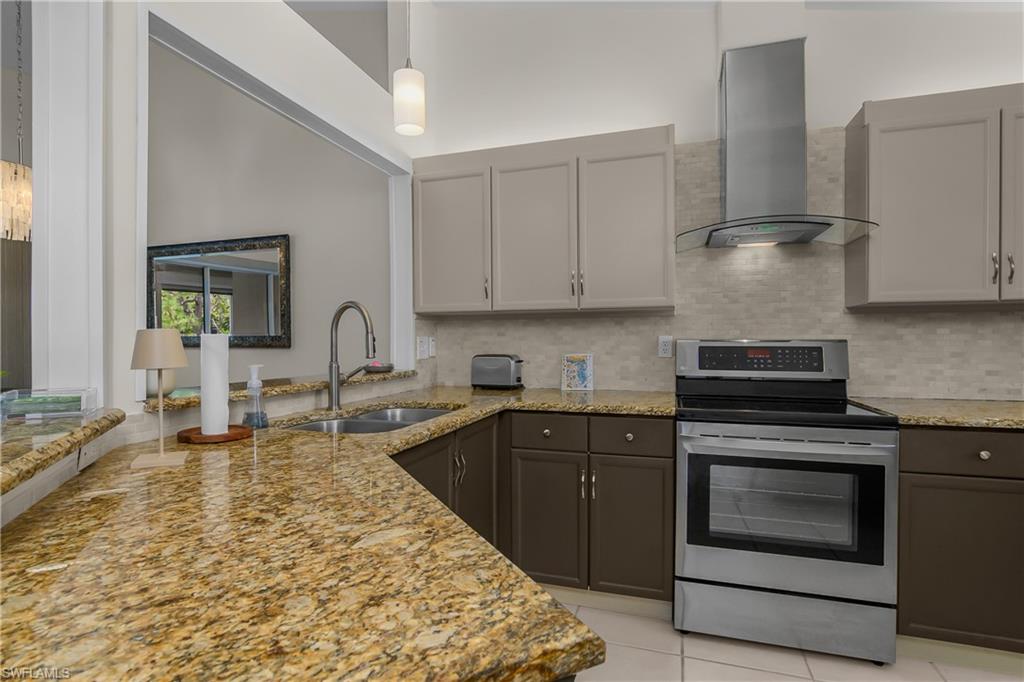 13131 Castle Harbour Dr M7 Property Photo 12