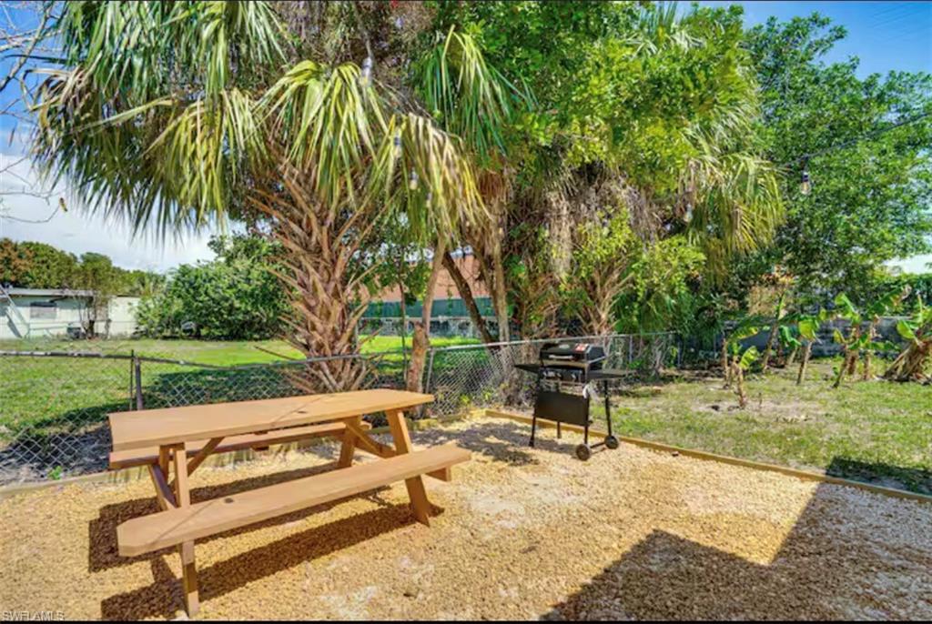 3067 Royal Palm Ave Property Photo 22