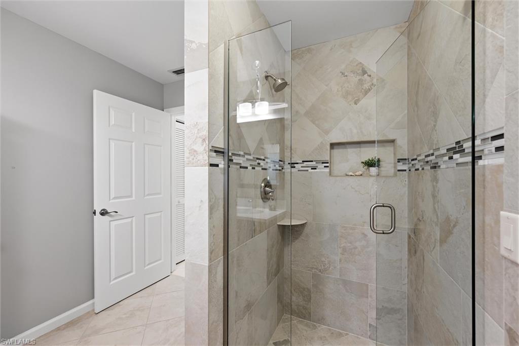 4146 Royal Wood Blvd Property Photo 32