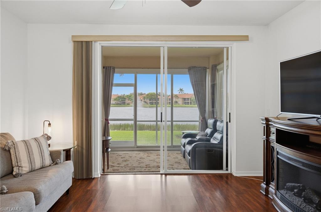 6310 Huntington Lakes Cir 104 Property Photo 2