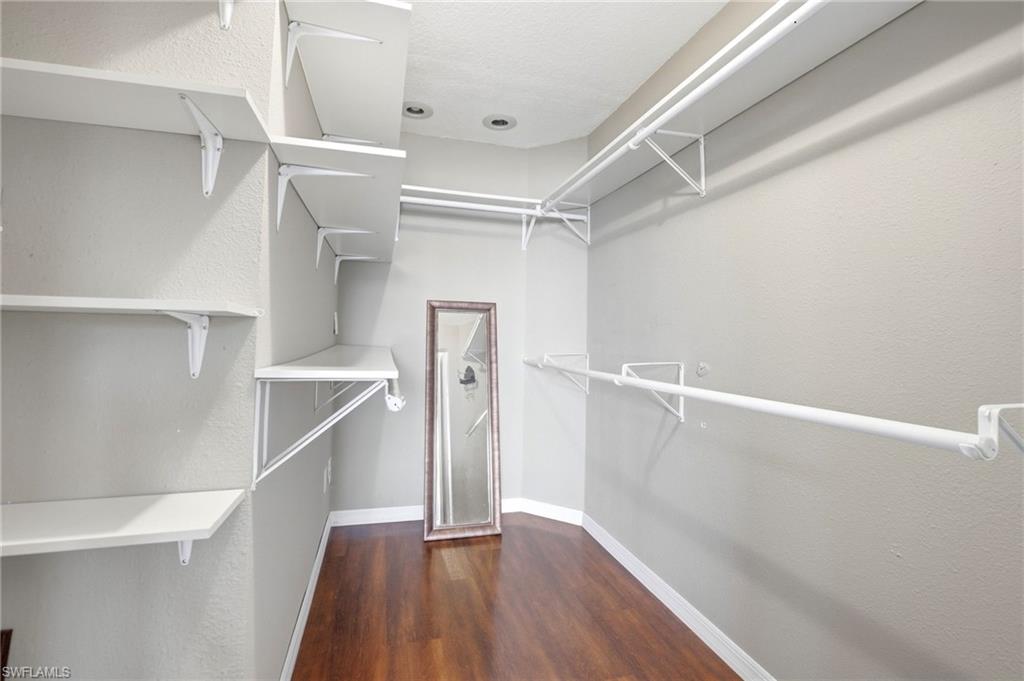 6310 Huntington Lakes Cir 104 Property Photo 14