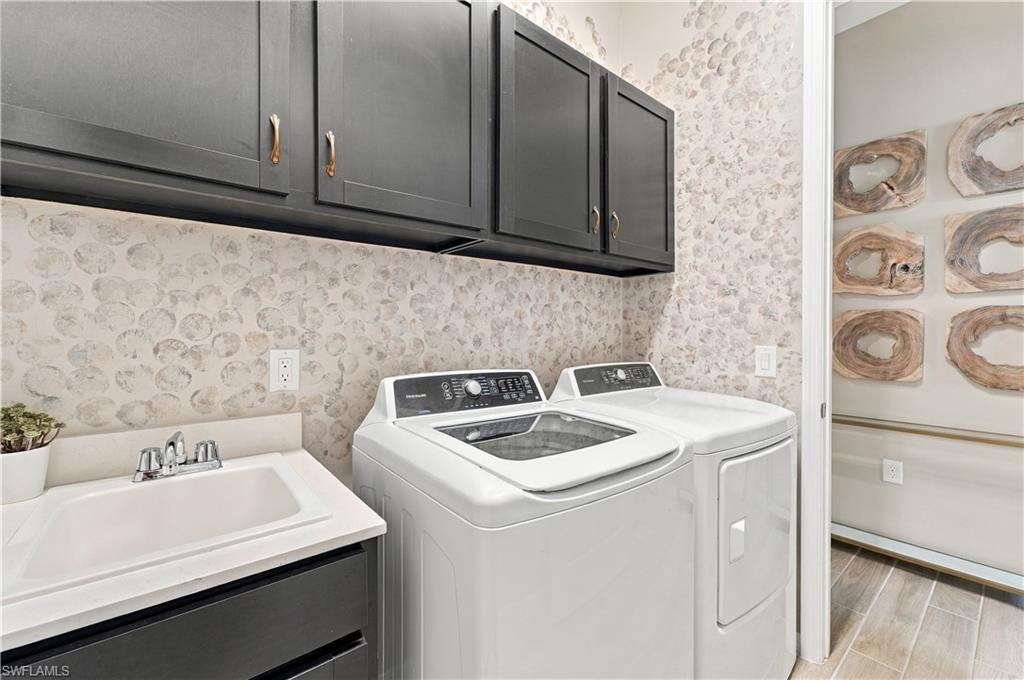 5994 Berwick Ln Property Photo 21