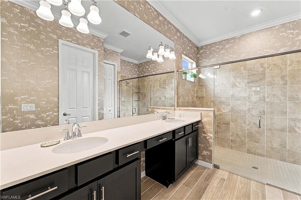5994 Berwick Ln Property Photo 38