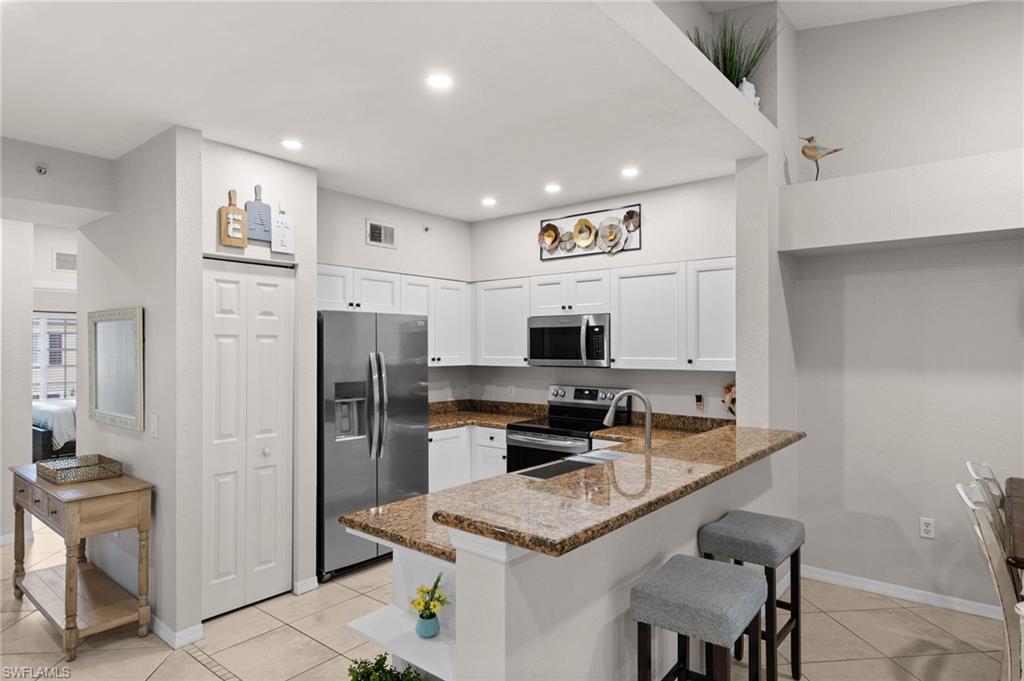 10100 Villagio Palms Way 202 Property Photo 6