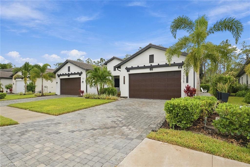 14628 Kingfisher Loop Property Photo 1