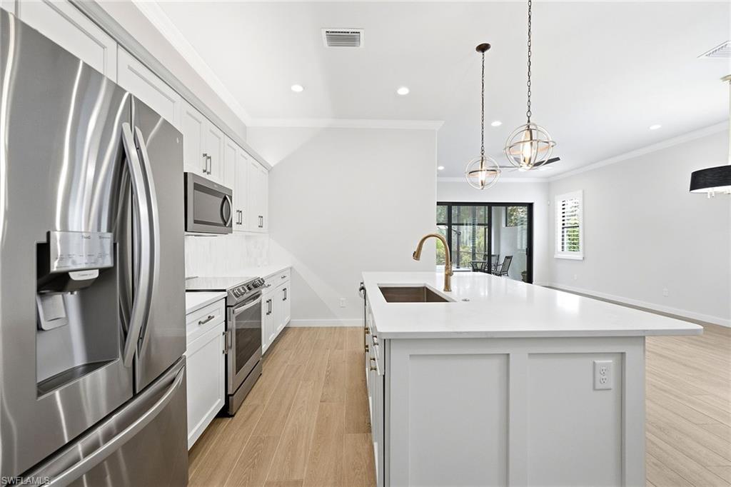 14628 Kingfisher Loop Property Photo 9