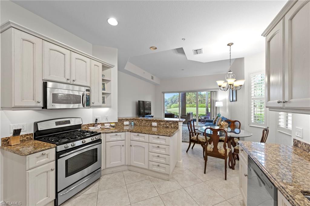 3142 Aviamar Cir 2104 Property Photo 14