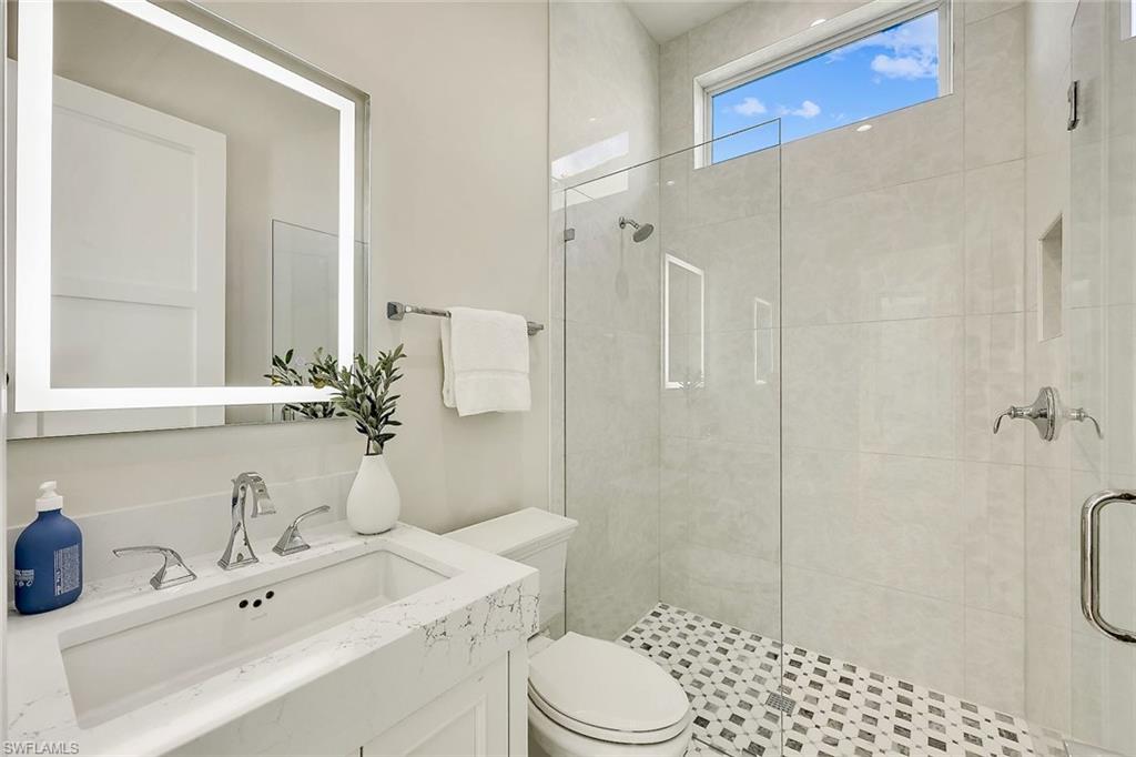 788 Riviera Dr Property Photo 23