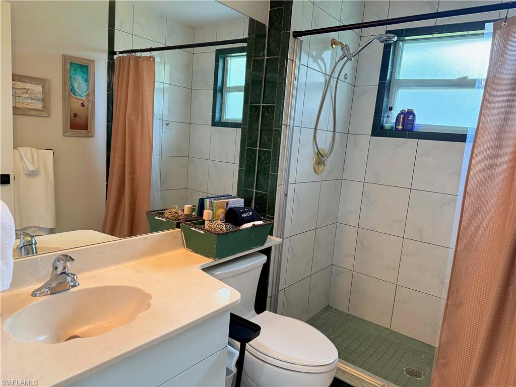 337 Emerald Bay Cir U1 Property Photo 21