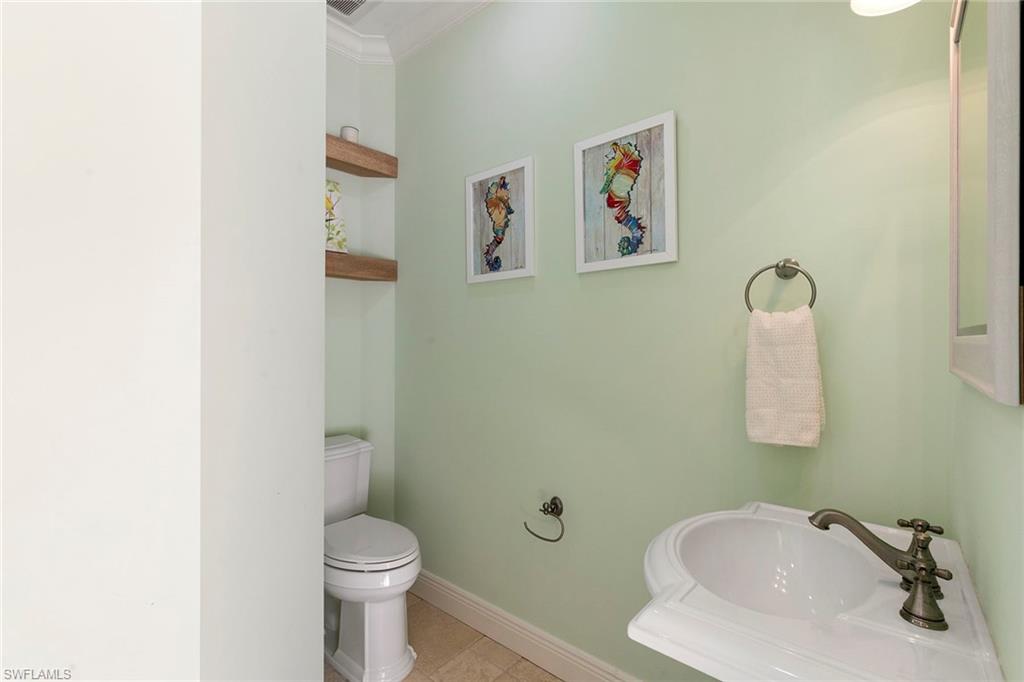 6460 Hidden Oaks Ln Property Photo 15