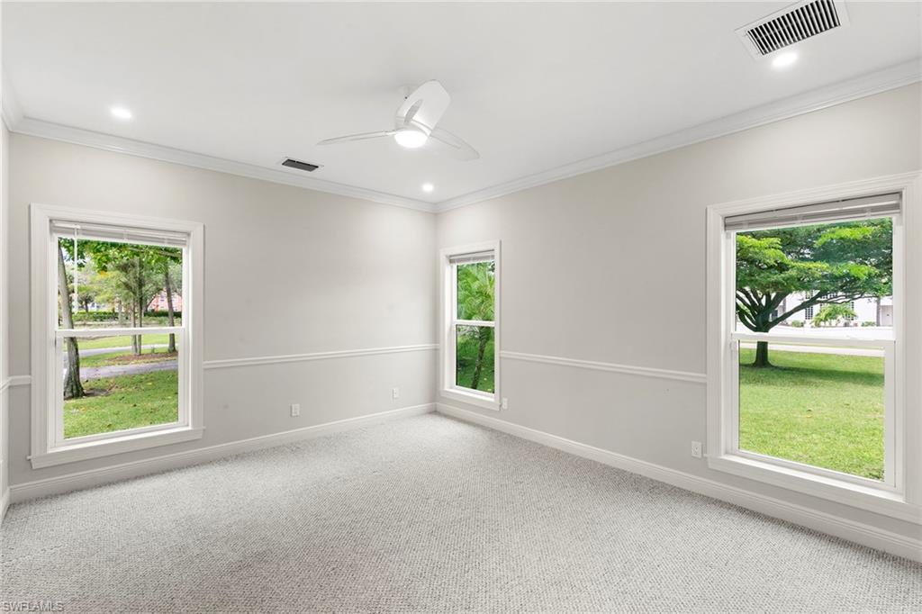 6460 Hidden Oaks Ln Property Photo 34