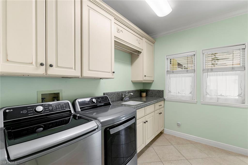 6460 Hidden Oaks Ln Property Photo 41