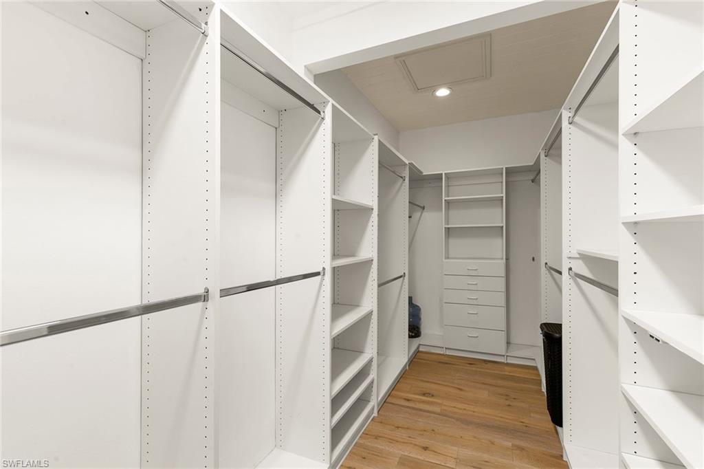 6460 Hidden Oaks Ln Property Photo 45